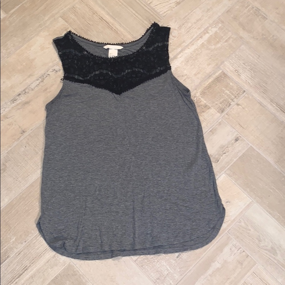 ✨3 for $15✨ H&M Tank